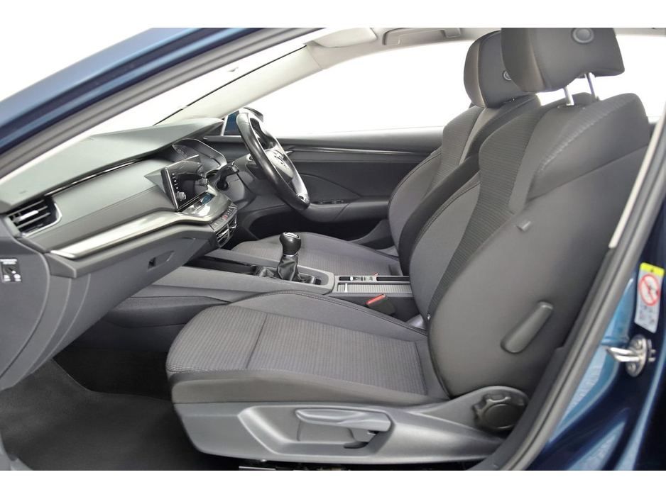 2023 Skoda Octavia 1.0TSI AMBITION 110BHP 6SPD €25,890