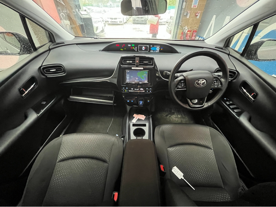 2022 Toyota Prius - image 15