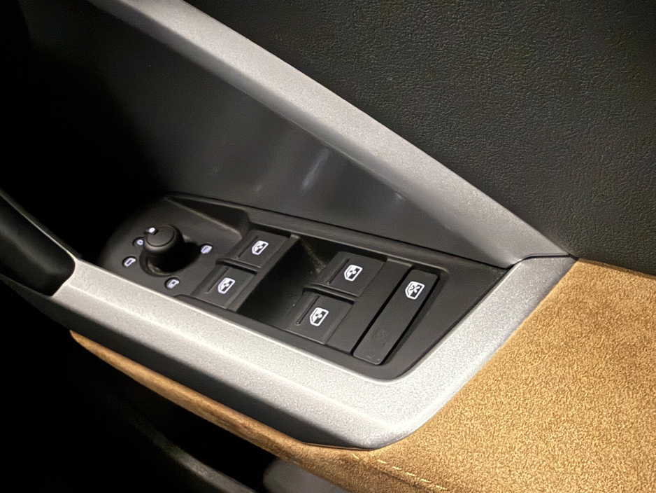 2022 Audi Q3 - image 23