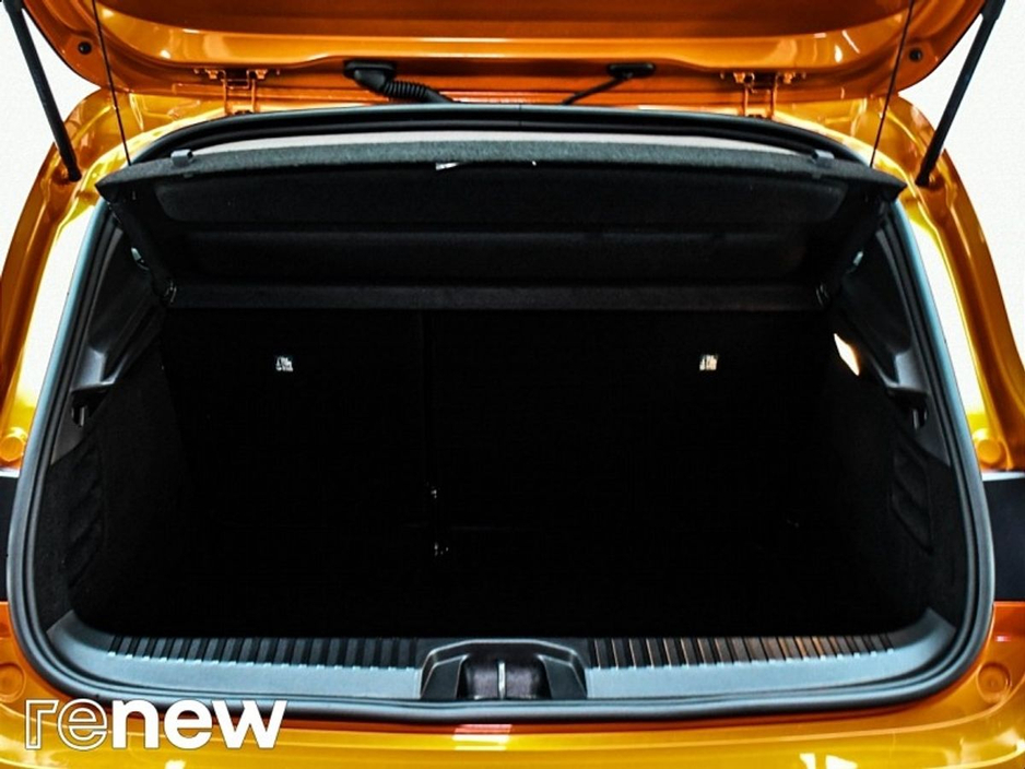 2025 Renault Clio - image 12