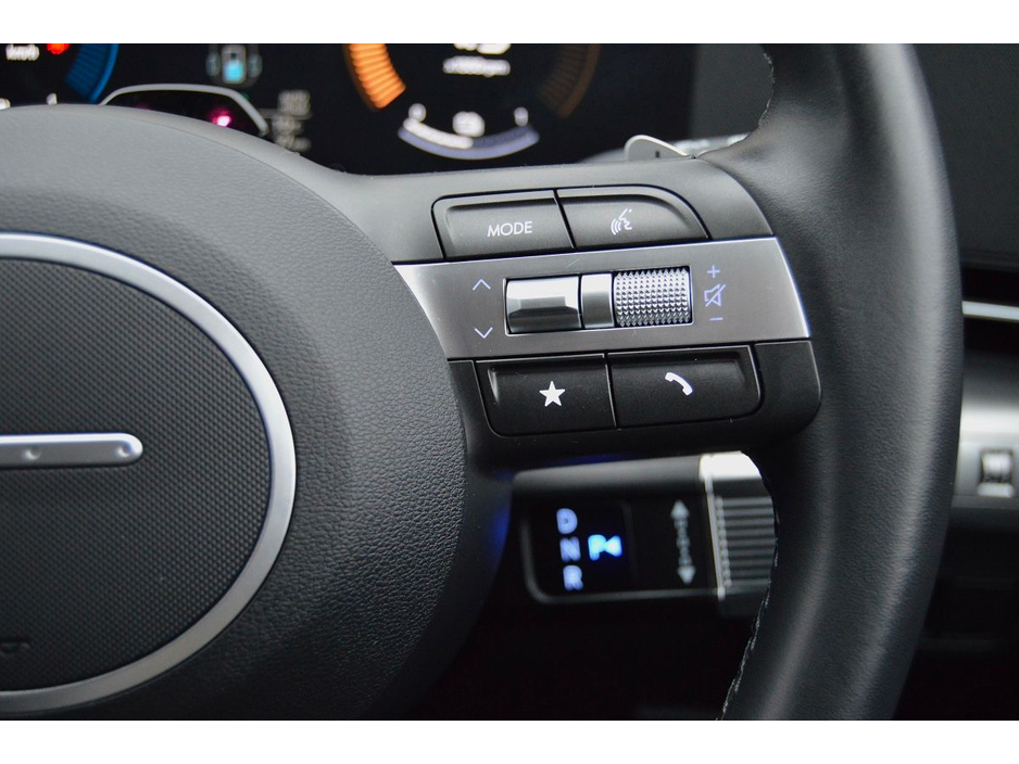 2023 Hyundai Kona 1.6 HYBRID Signature Auto €29,995