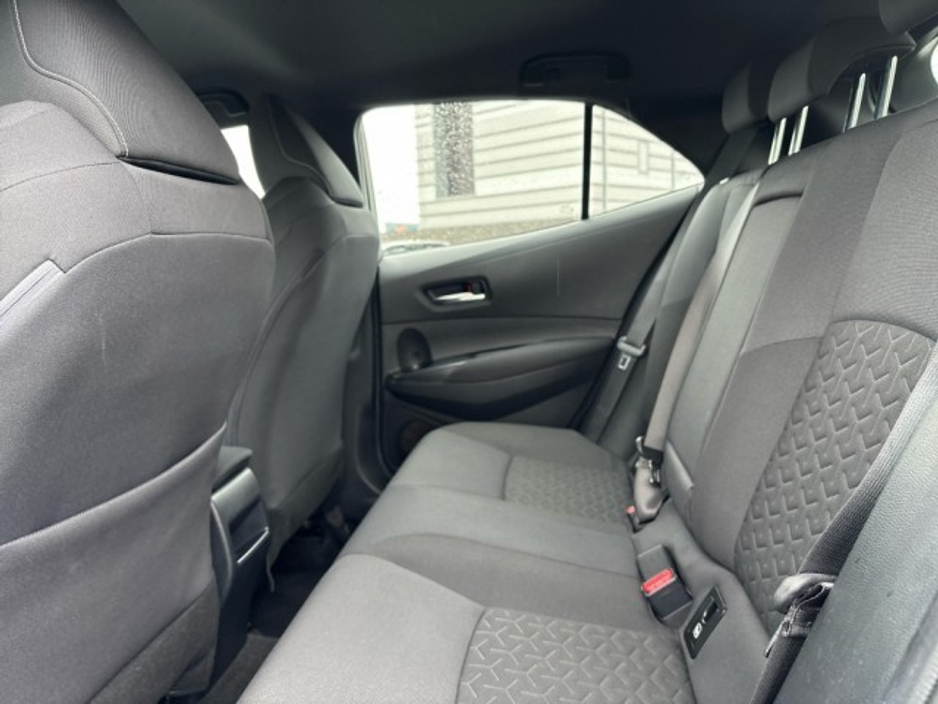 2019 Toyota Corolla - image 8