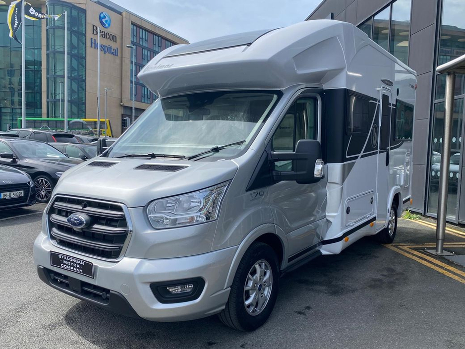 2025 Ford Transit - image 4