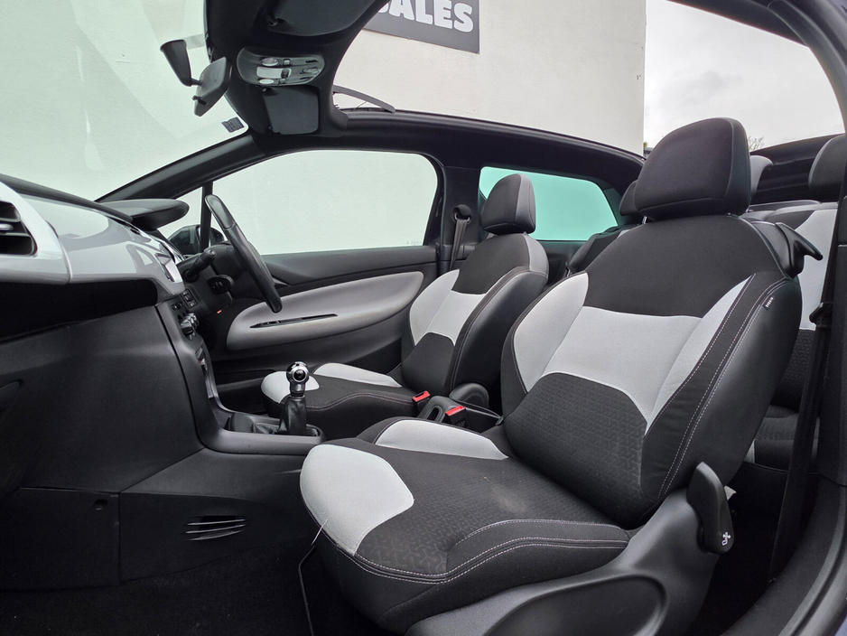 2014 Citroen DS3 - image 13