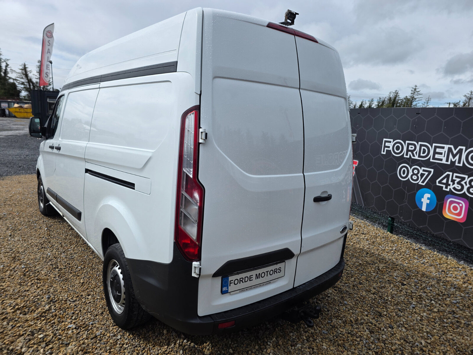 2021 Ford Transit - image 3