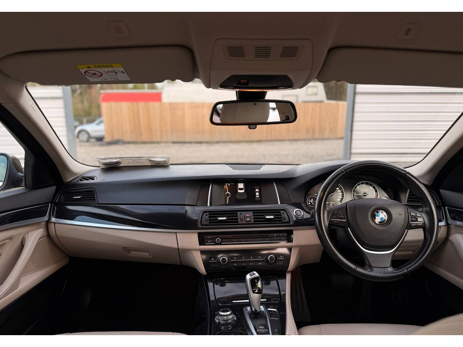 2014 BMW 5 Series - image 42