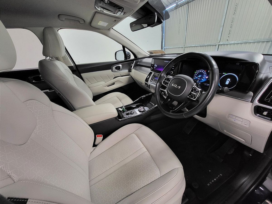 2023 Kia Sorento 1.6 PHEV K3 4X4 7 seats €46,975