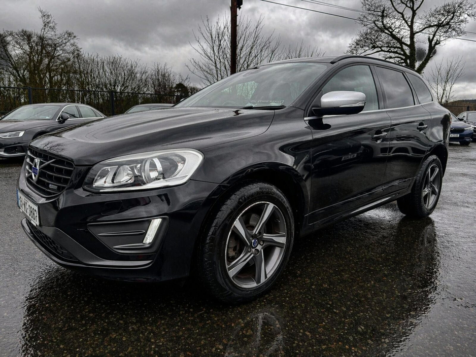 2015 Volvo XC60 - image 3