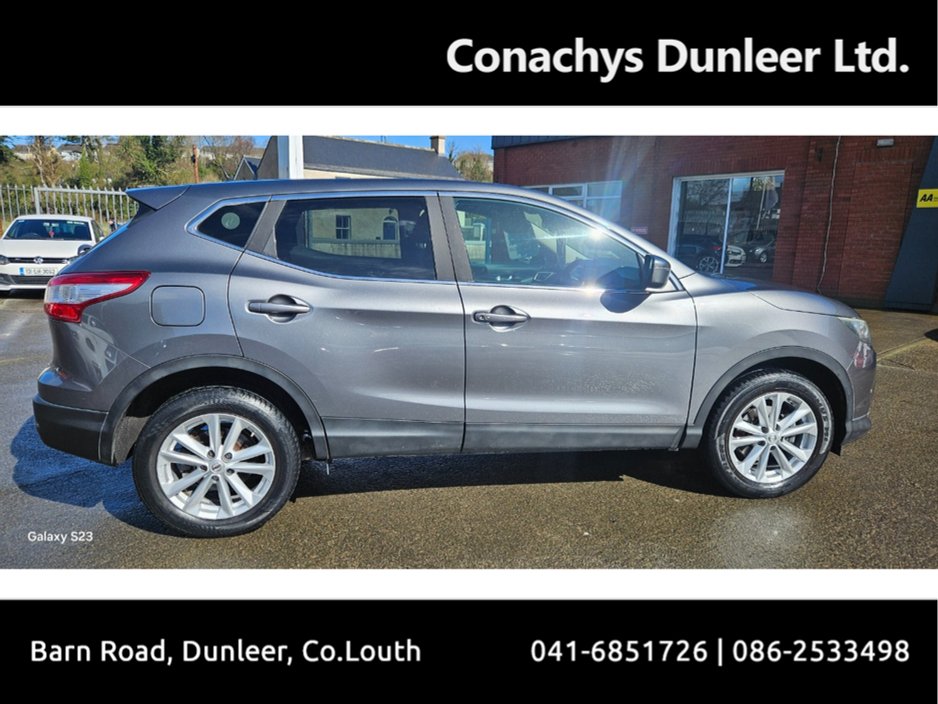 2015 Nissan Qashqai - image 6