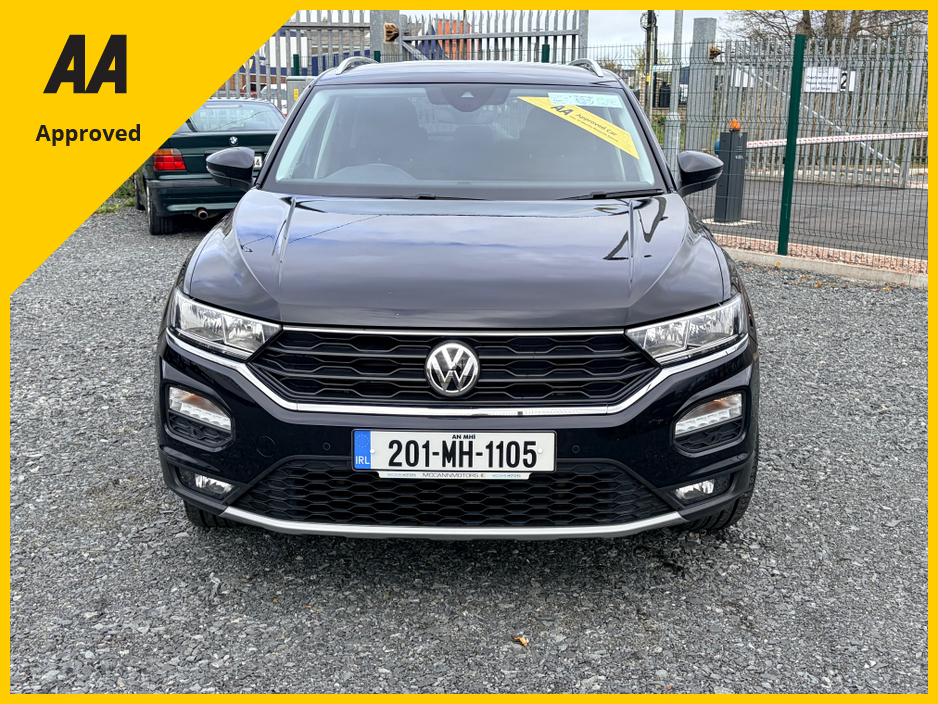 2020 Volkswagen T-Roc - image 8