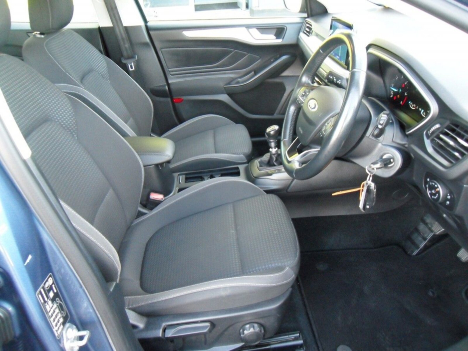 2020 Ford Focus - image 11