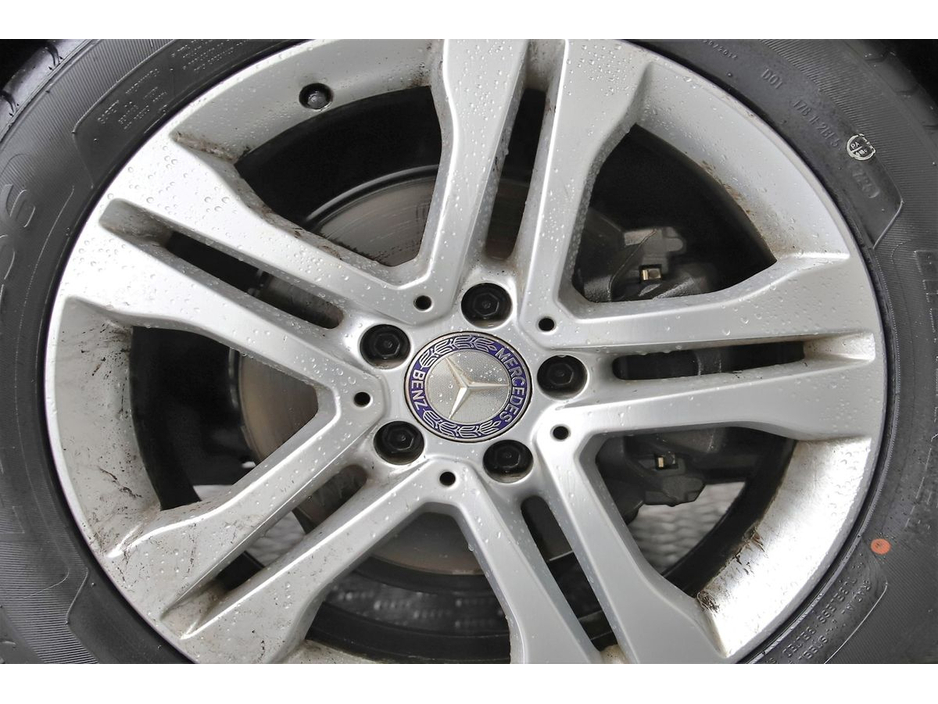 2016 Mercedes-Benz GLA Class GLA 180*FULL TAN MEMO LEATHER SEATS*REVERSE CAM*PARK SENSORS* €19,890