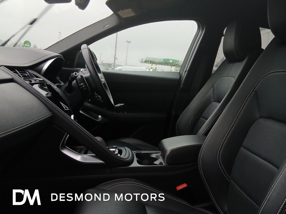 2022 Jaguar E-Pace - image 6