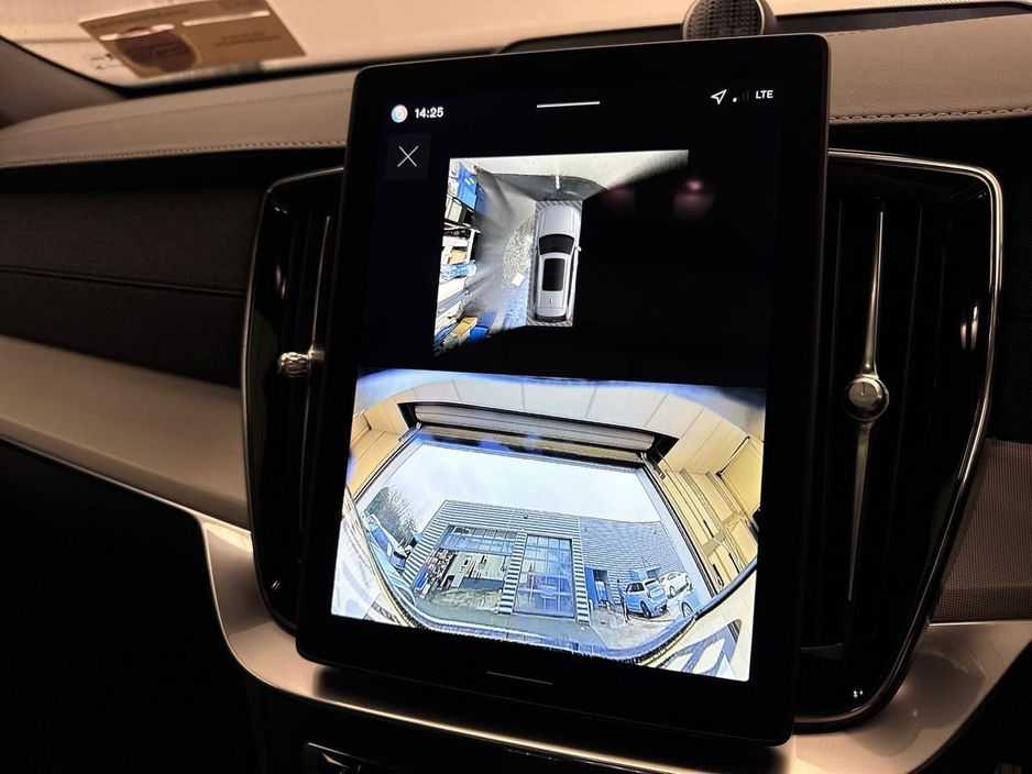 2026 Volvo XC90 T8 ULTRA BLACK EDITION *3 FREE SERVICES* €210 PER WEEK ON PCP €104,995