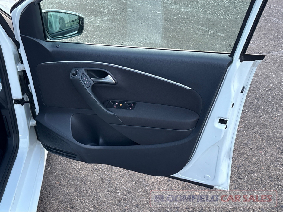 2014 Volkswagen Polo 1.2 , AUTO // PRISTINE €9,950