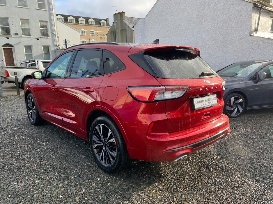 2022 Ford Kuga - image 28