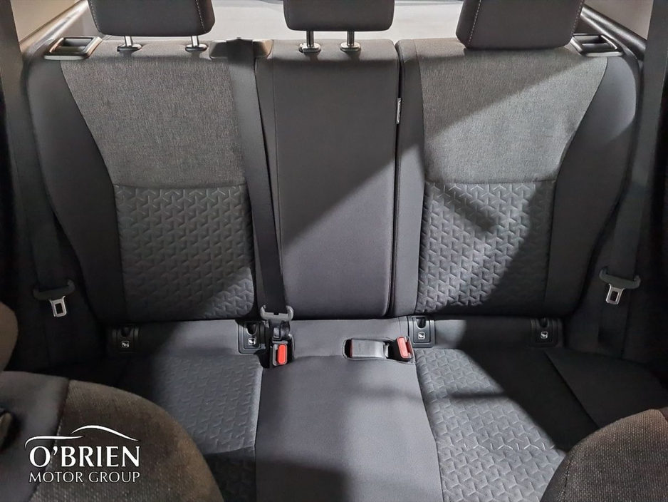 2024 Toyota Yaris Cross - image 19