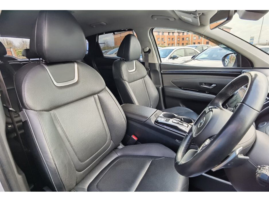 2022 Hyundai Tucson - image 9