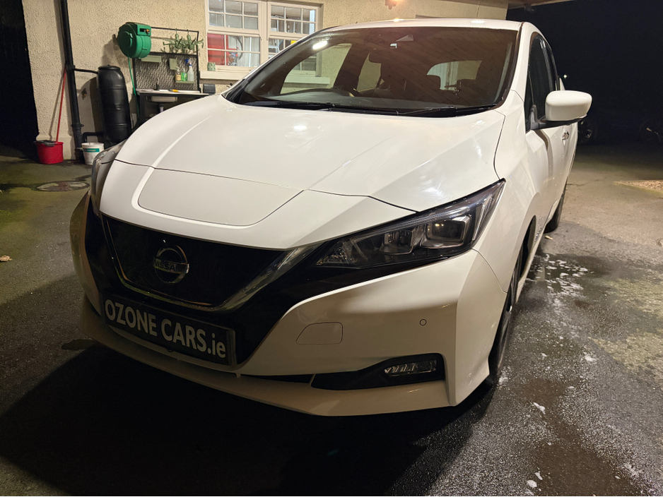 2020 Nissan Leaf - image 15