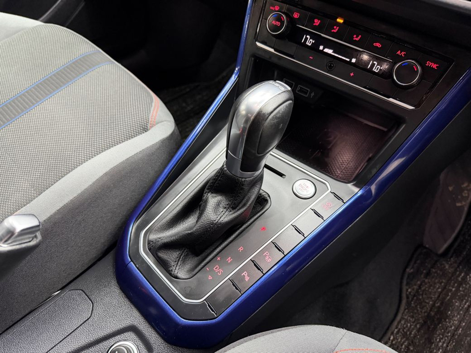 2019 Volkswagen Polo - image 23