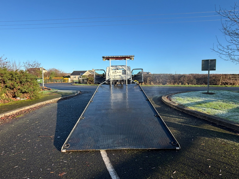 2023 FUSO Canter - image 14