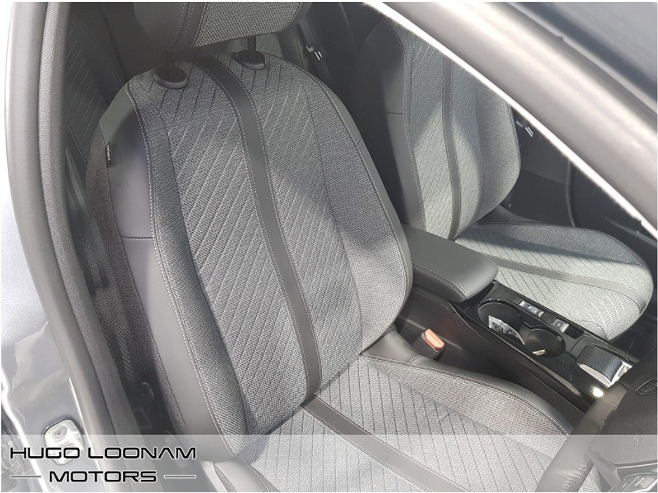 2026 Peugeot 208 ALLURE 1.2 MHEV EDCT 4DR A