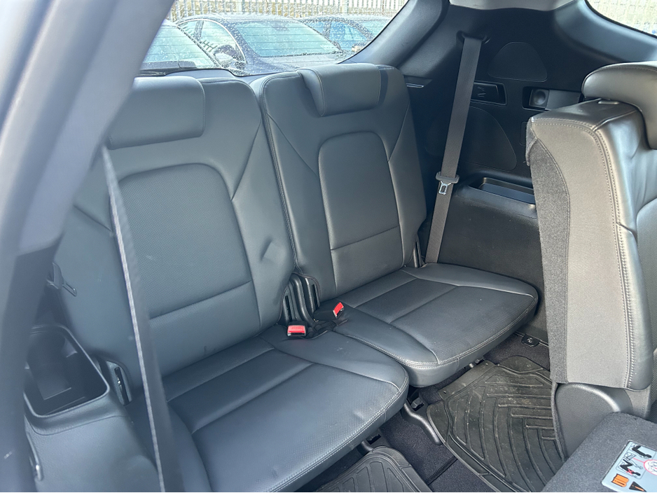 2017 Hyundai Santa Fe EXECUTIVE 4WD 7 Seater €14,995