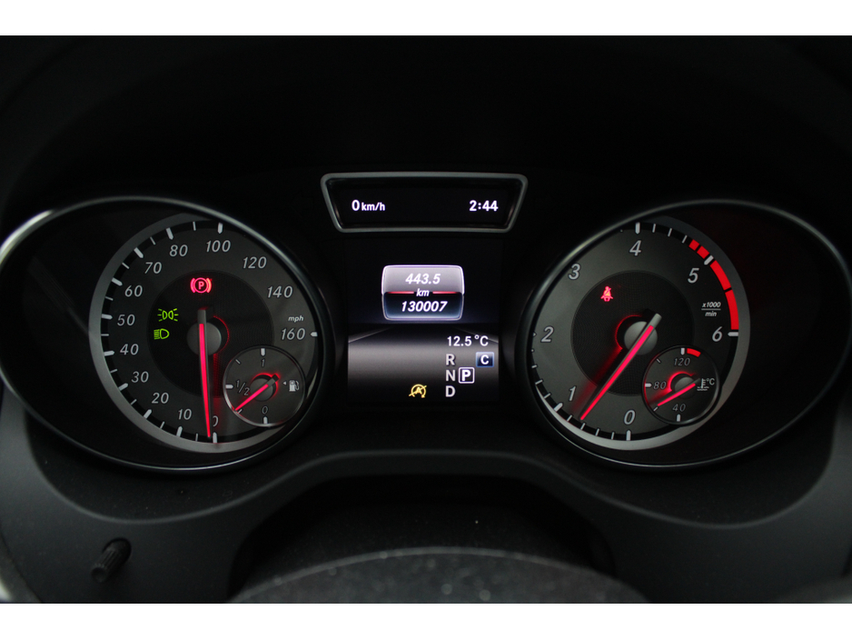 2017 Mercedes-Benz GLA Class GLA220 D 4MATIC AMG-LINE PREMIUM 5DR ESTATE 4 MATIC AUTO //  STUNNING CAR FINISHED IN BLACK // BUY WITH CONFIDENCE AA AND SIMI APPROVED DEALER 2026 // FINANCE ARRANGED // ALL TRADE INS WELCOME //