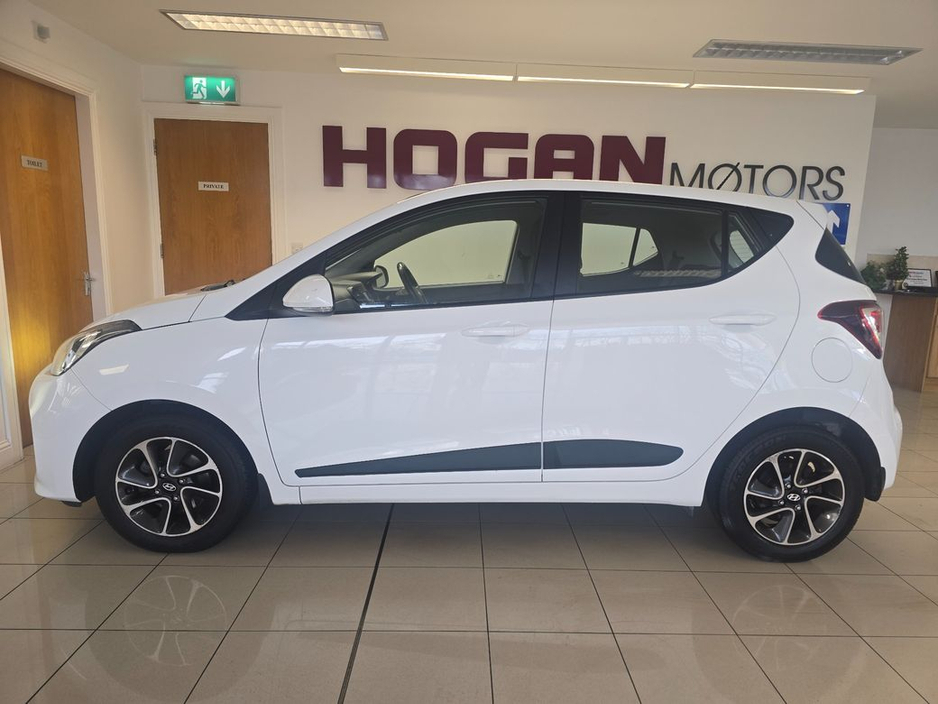 2019 Hyundai i10 Deluxe 5DR H/B * High Spec * €11,950
