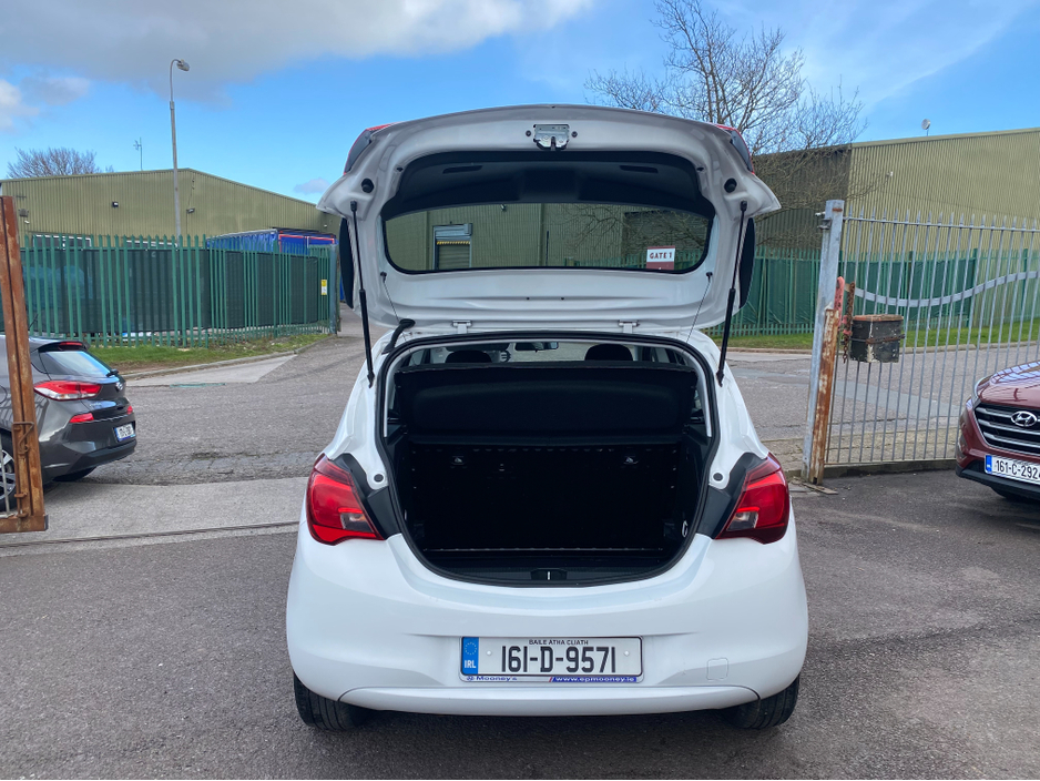 2016 Opel Corsa - image 9