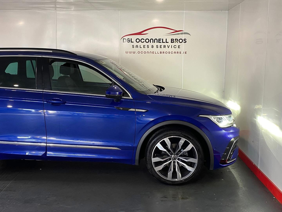 2023 Volkswagen Tiguan - image 18