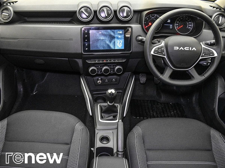 2023 Dacia Duster Journey Blue dCi 115 4x2 NBI €23,900