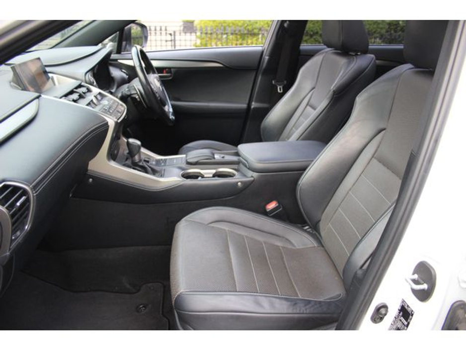 2017 Lexus NX 300 h F-Sport Panoramic Glass Roof - Mark Levinson Sound - Auto Seats €29,950