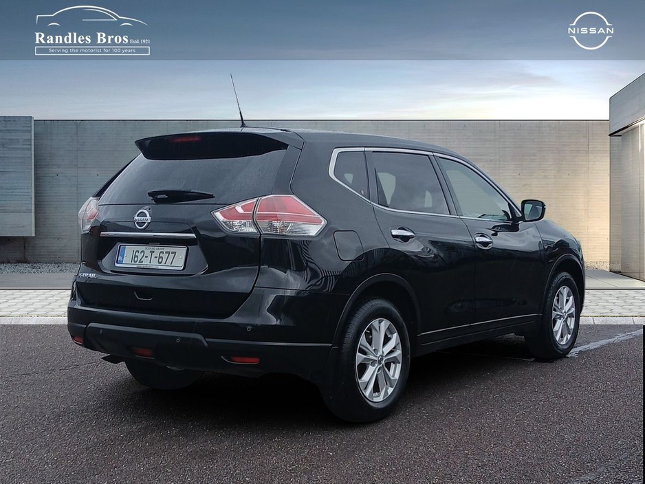 2016 Nissan X-Trail - image 7