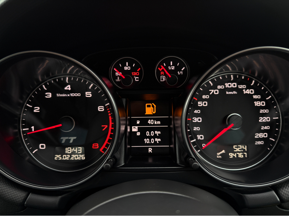 2014 Audi TT - image 17