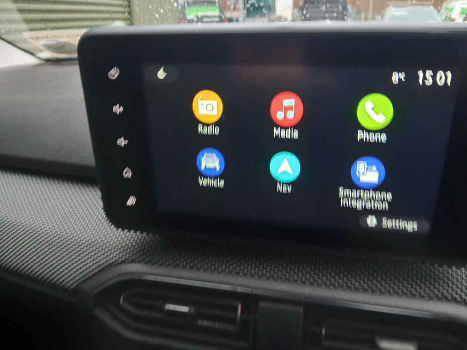 2023 Dacia Jogger TCe 110 Extreme SE €18,750