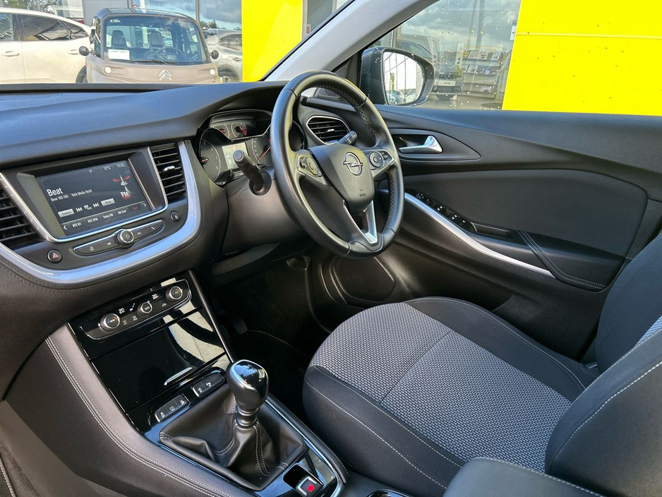 2020 Opel Grandland X 1.5 Turbo D 130PS 6 Speed SC €21,950