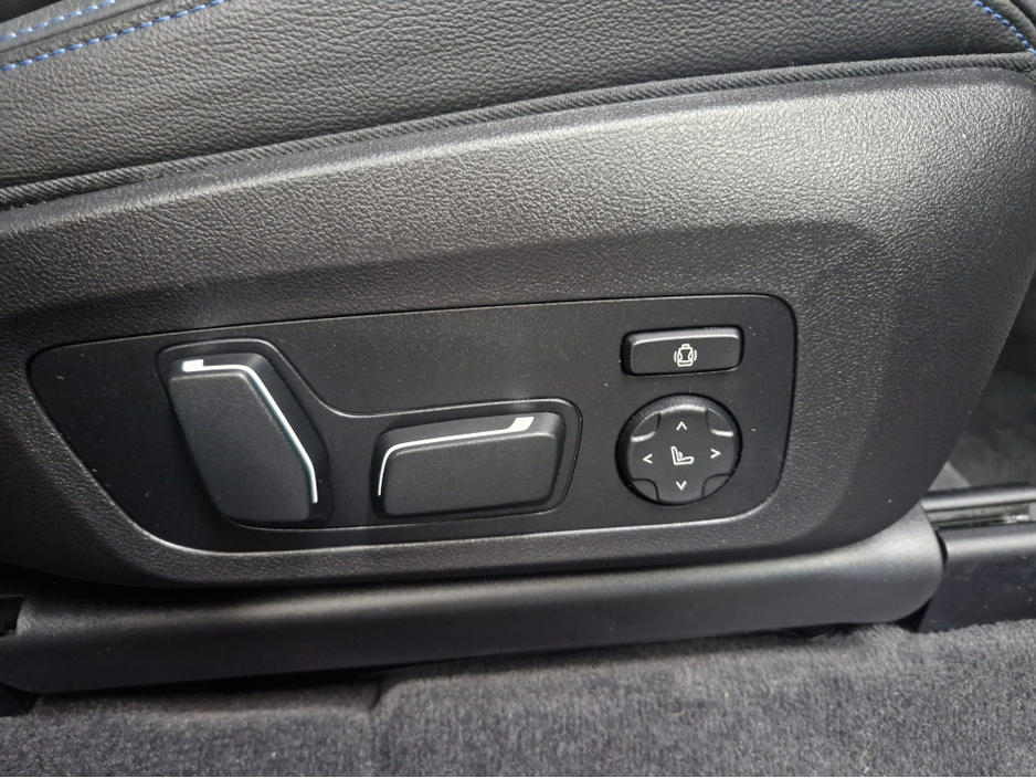 2023 BMW iX3 - image 16