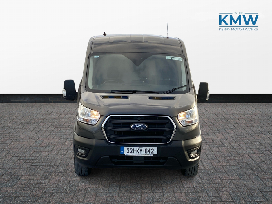 2022 Ford Transit - image 7