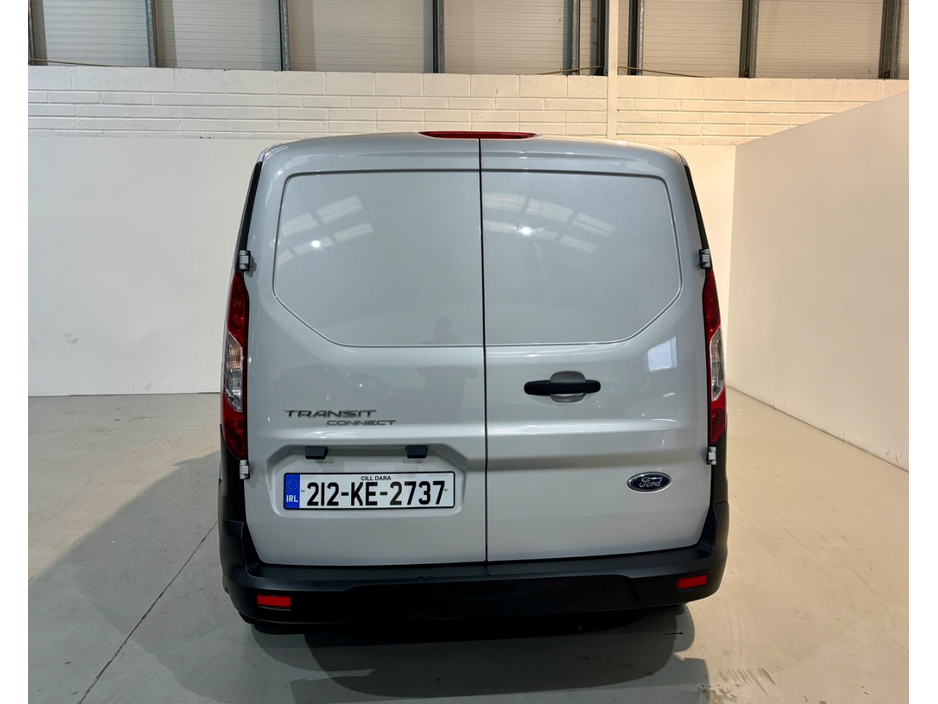 2021 Ford Transit Connect - image 4