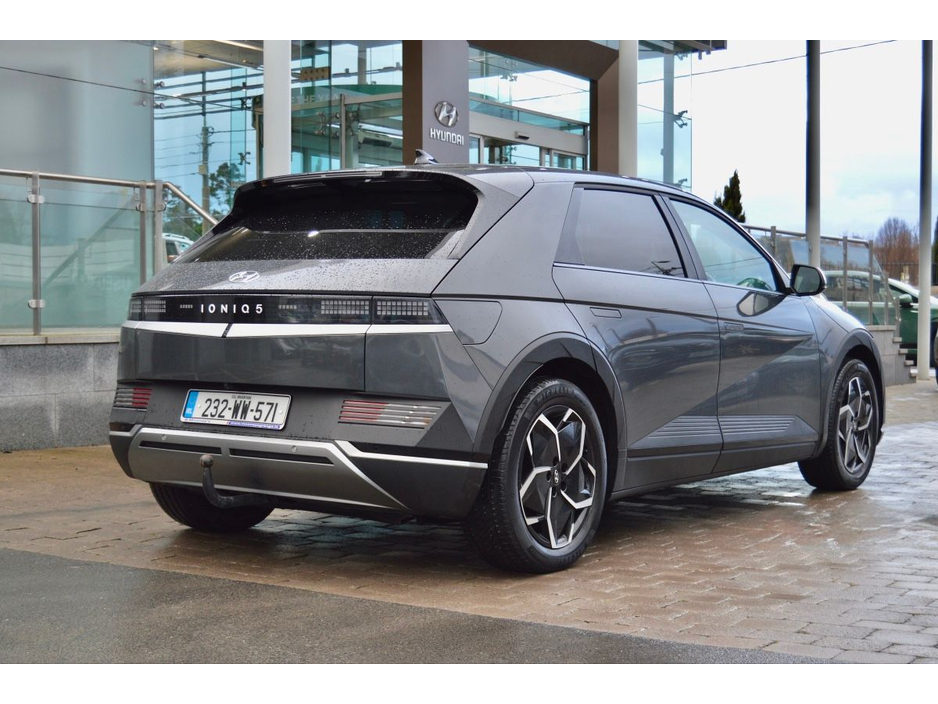 2023 Hyundai Ioniq 5 77kW Executive Plus €33,995