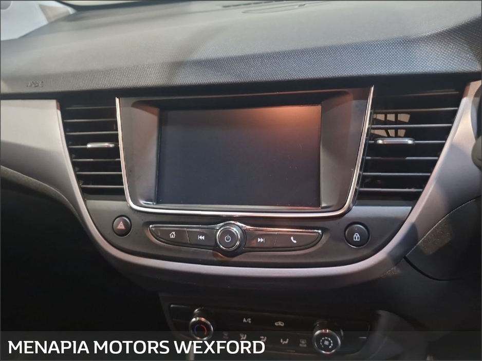 2023 Opel Crossland - image 15