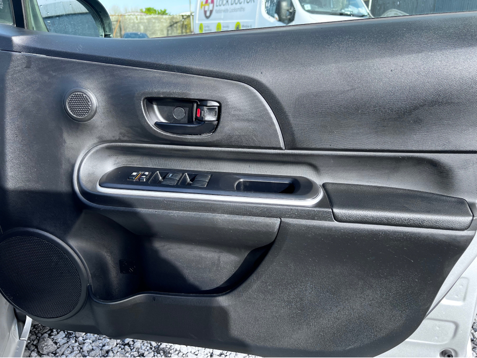 2018 Toyota Aqua 2018 Toyota Aqua 1.5 Self Charging Hybrid €11,750