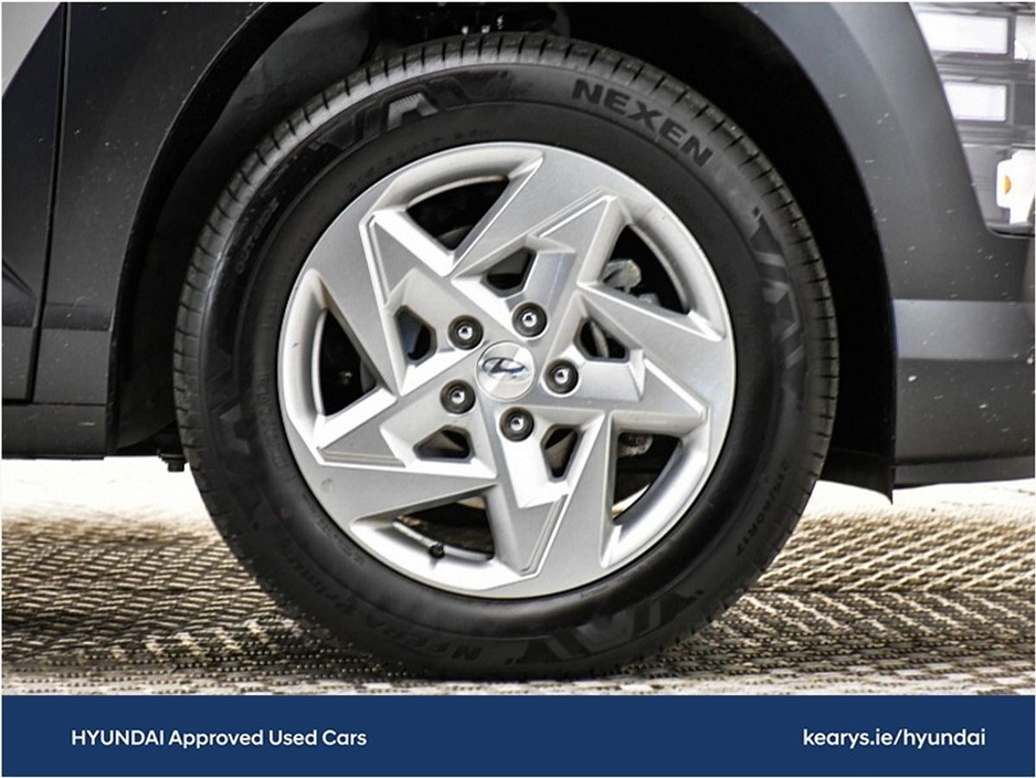 2025 Hyundai Kona Petrol Elegance €32,890