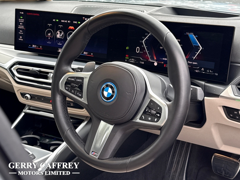 2022 BMW 3 Series 330e M- SPORT TECH PACK PHEV G20 €35,950