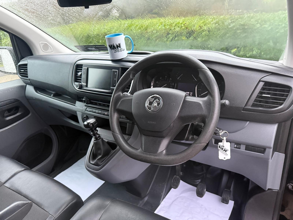 2021 Opel Vivaro 3100 SPORTIVE S/S L2H1 €14,630