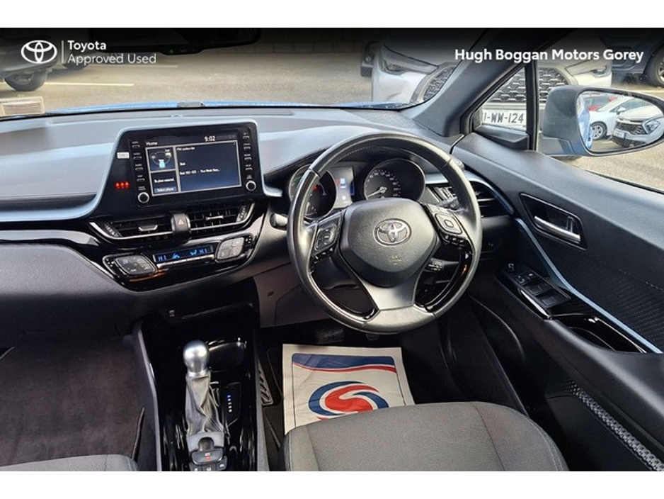 2022 Toyota C-HR - image 9