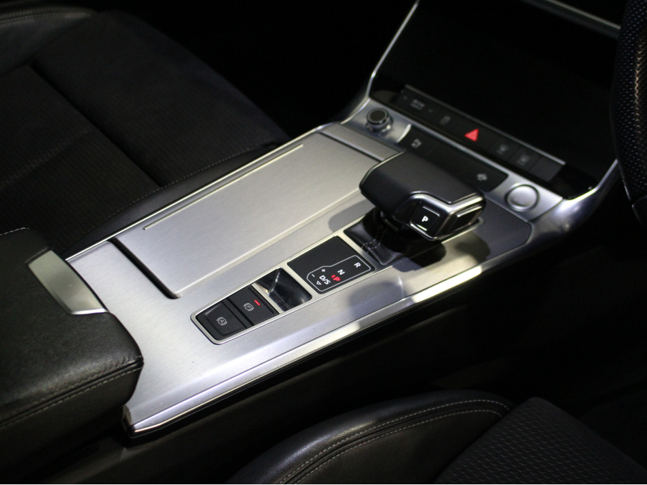 2020 Audi A6 - image 24