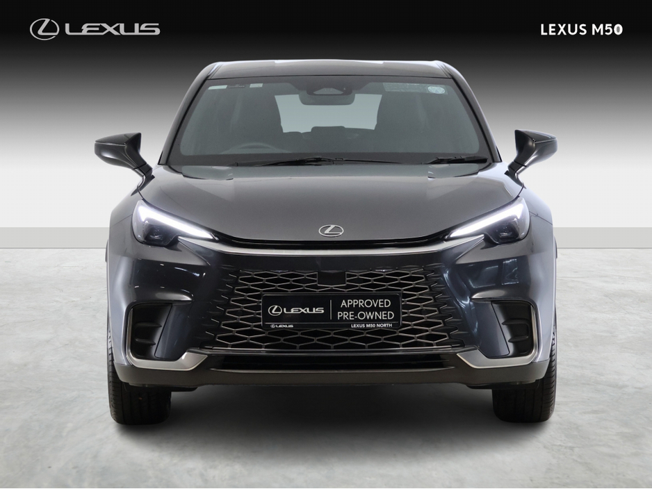 2025 Lexus LBX - image 7