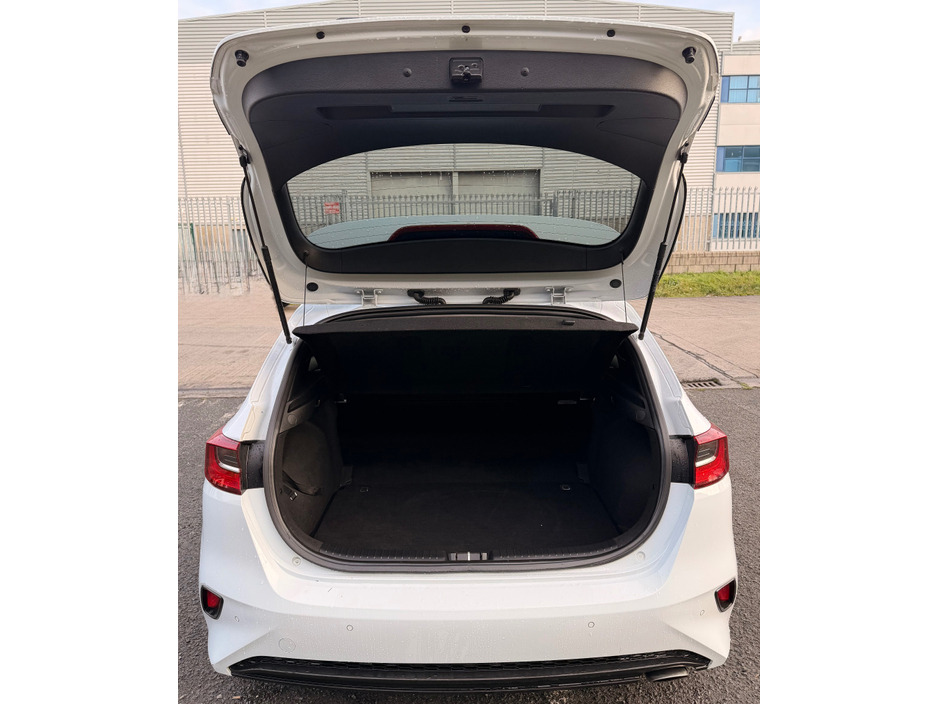 2021 Kia Ceed COMMERCIAL €12,154